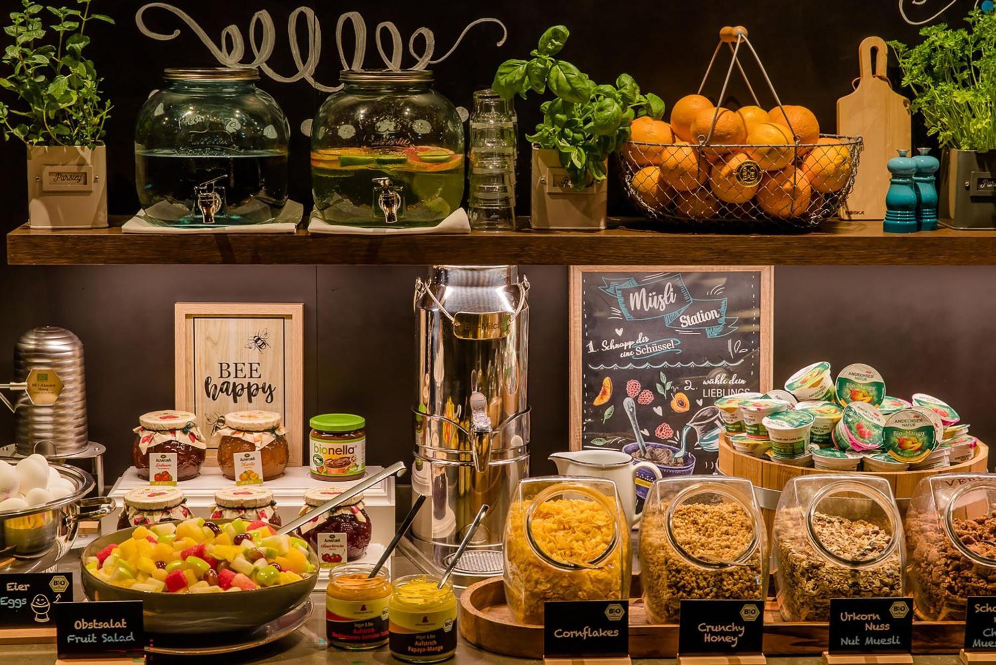 One Manchester-piccadilly 3*